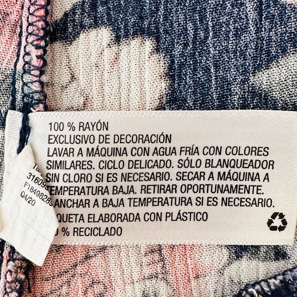 Knox Rose Dress Beautiful Floral Midi Button Front  Boho - Picture 9 of 9